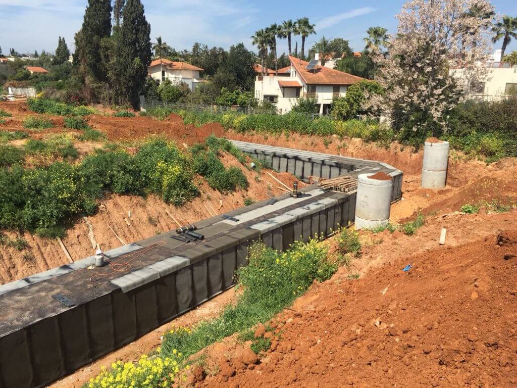 מובל ניקוז נחל הדר Drainage